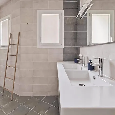Maison, Vue Imprenable Sur La Loire, Ideal Famille Vakantiehuis